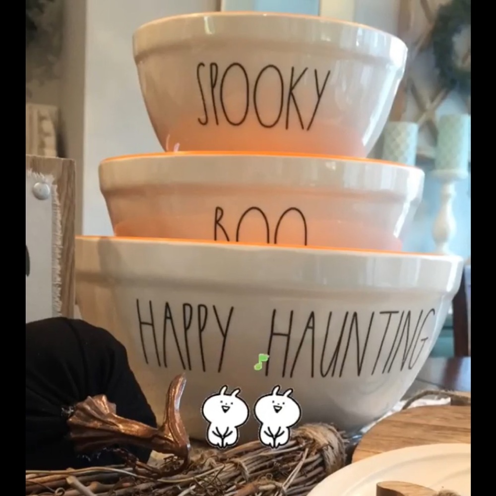 Rae DunnHalloween plastic bowls